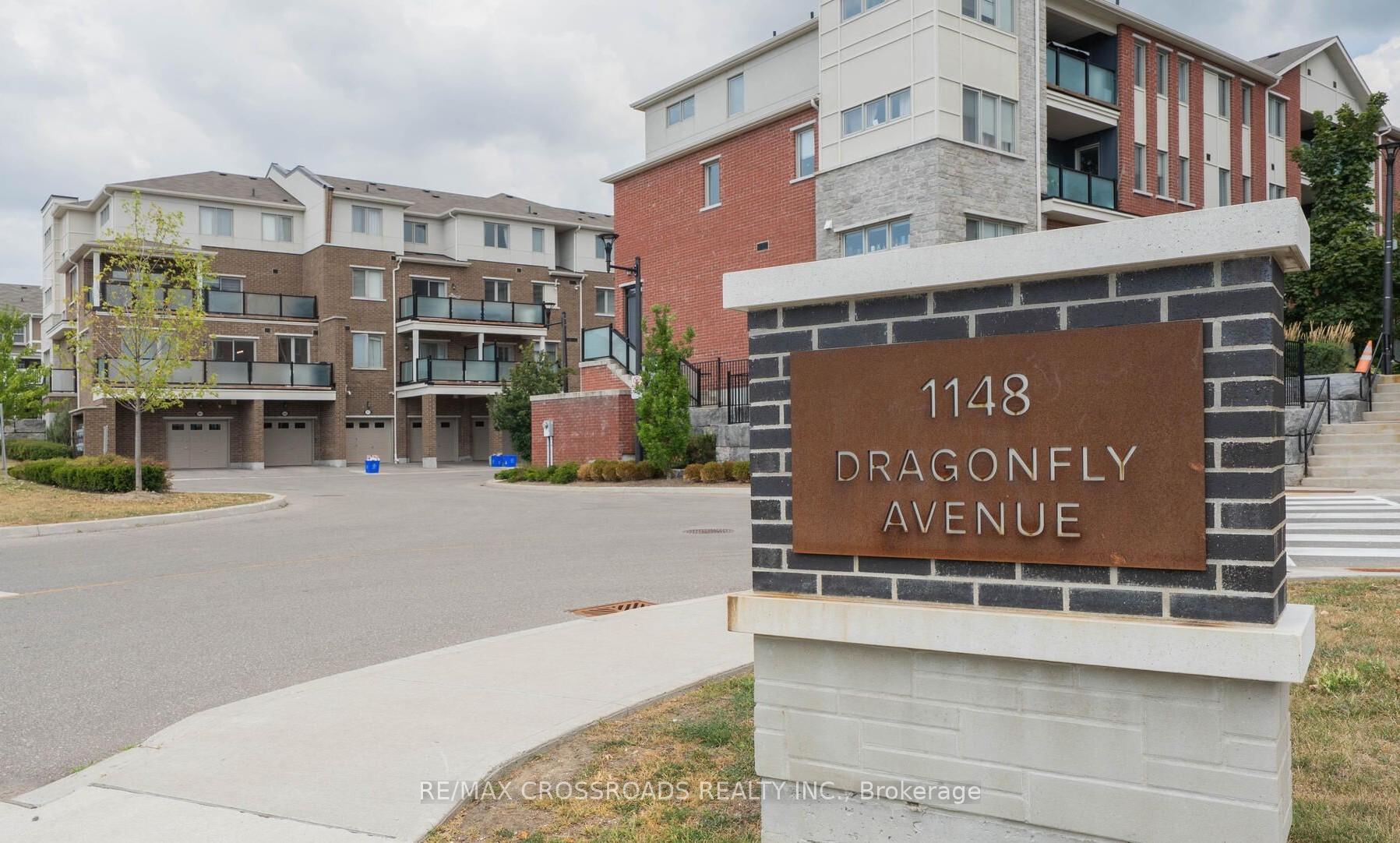 207 - 1148 Dragonfly Avenue, Pickering, ON, exterior