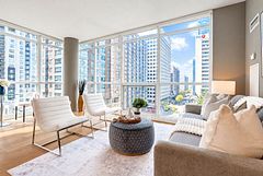 904 - 1121 Bay Street, Toronto C01, ON, exterior