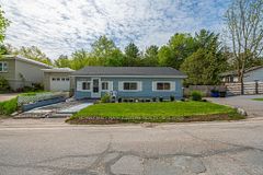 7069 Waverly Street, Hamilton Township, ON, exterior