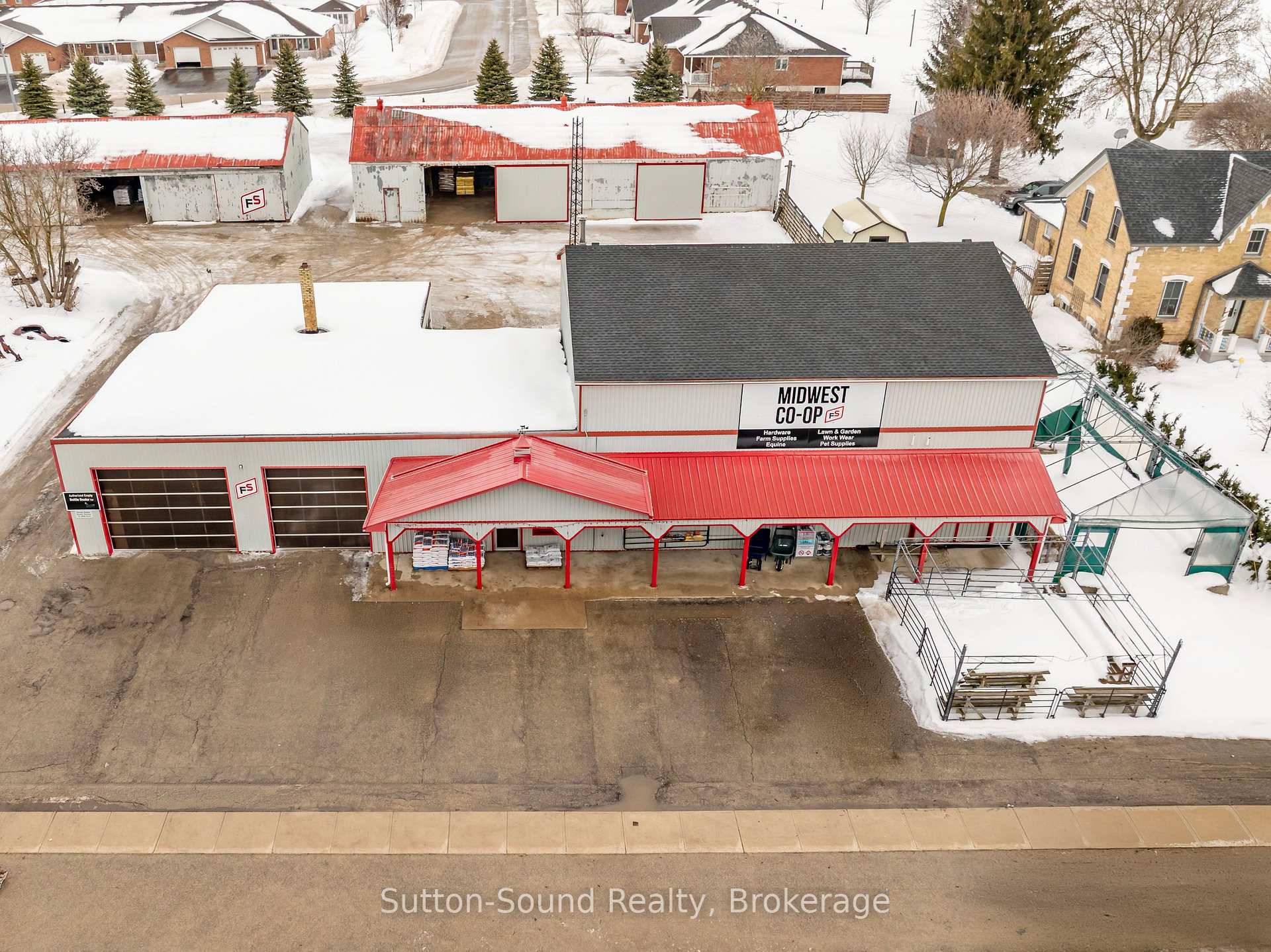 1056 9 Highway, South Bruce, ON, exterior
