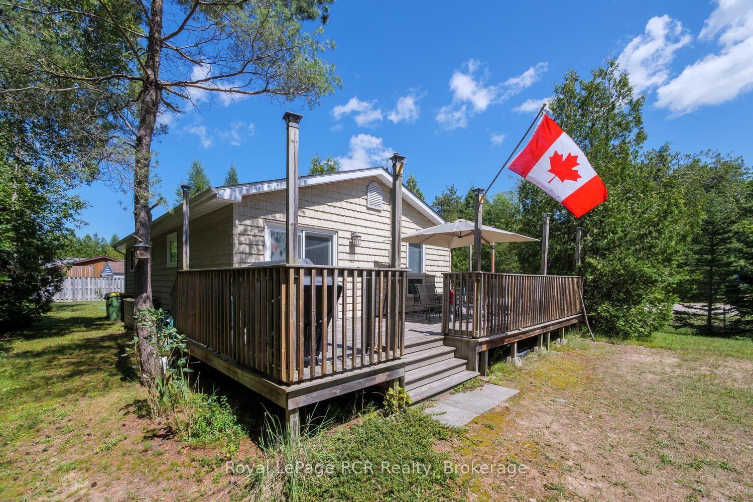 10 1st Ave south Avenue S, Native Leased Lands, ON, exterior