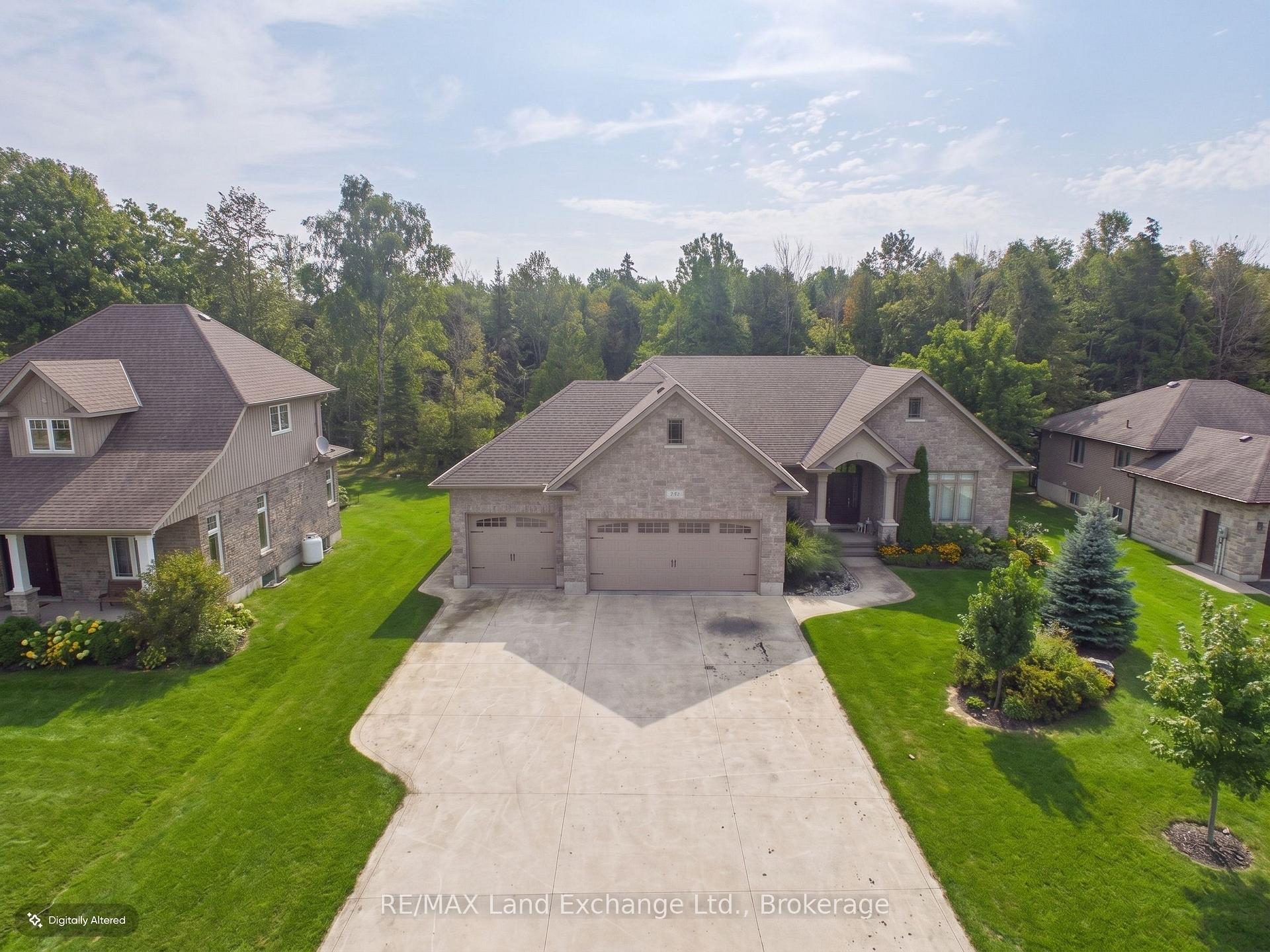 192 Birchwood Avenue, Kincardine, ON, exterior