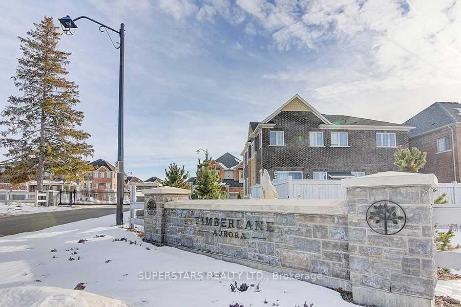 58 Ken Sinclair Crescent, Aurora, ON, exterior