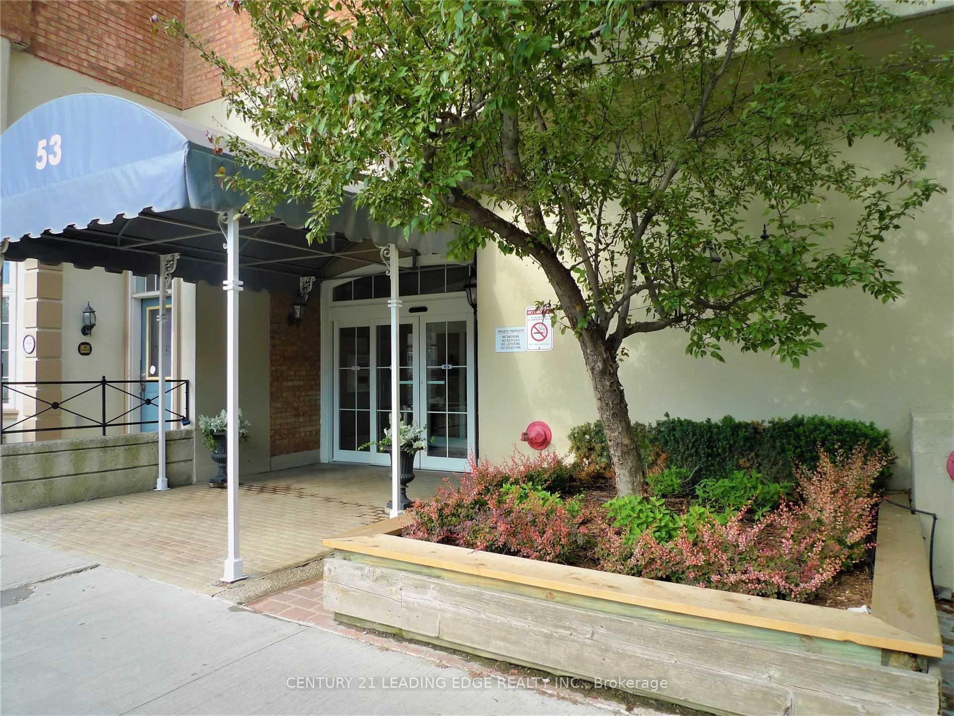 461 - 49 Mccaul Street, Toronto C01, ON, exterior