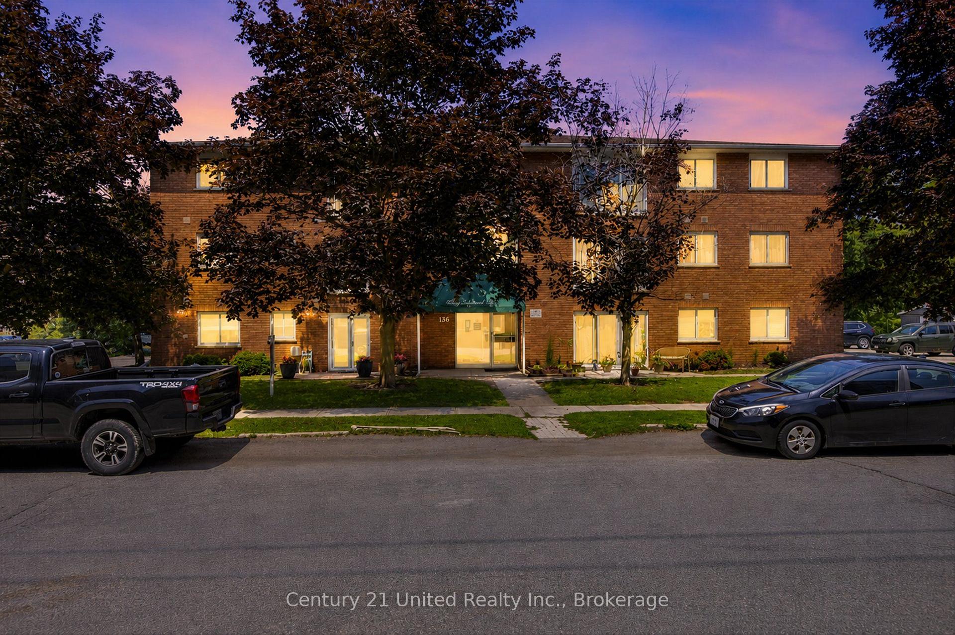 201 - 136 Ware Street, Peterborough, ON, exterior