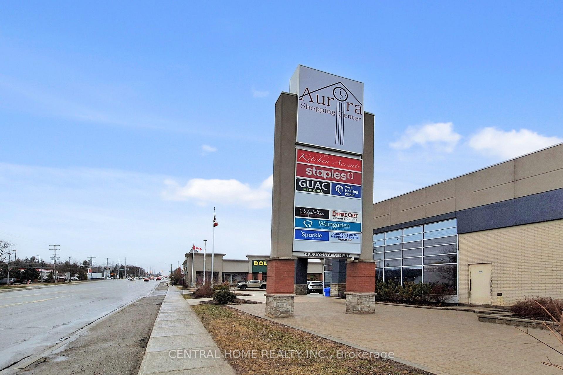 14800 Yonge Street, Aurora, ON, exterior