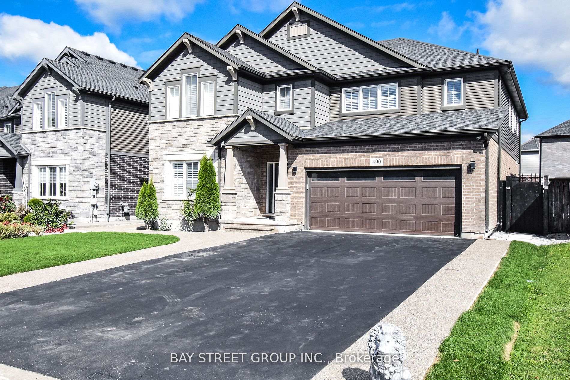 490 Silverwood Avenue, Welland, ON, exterior