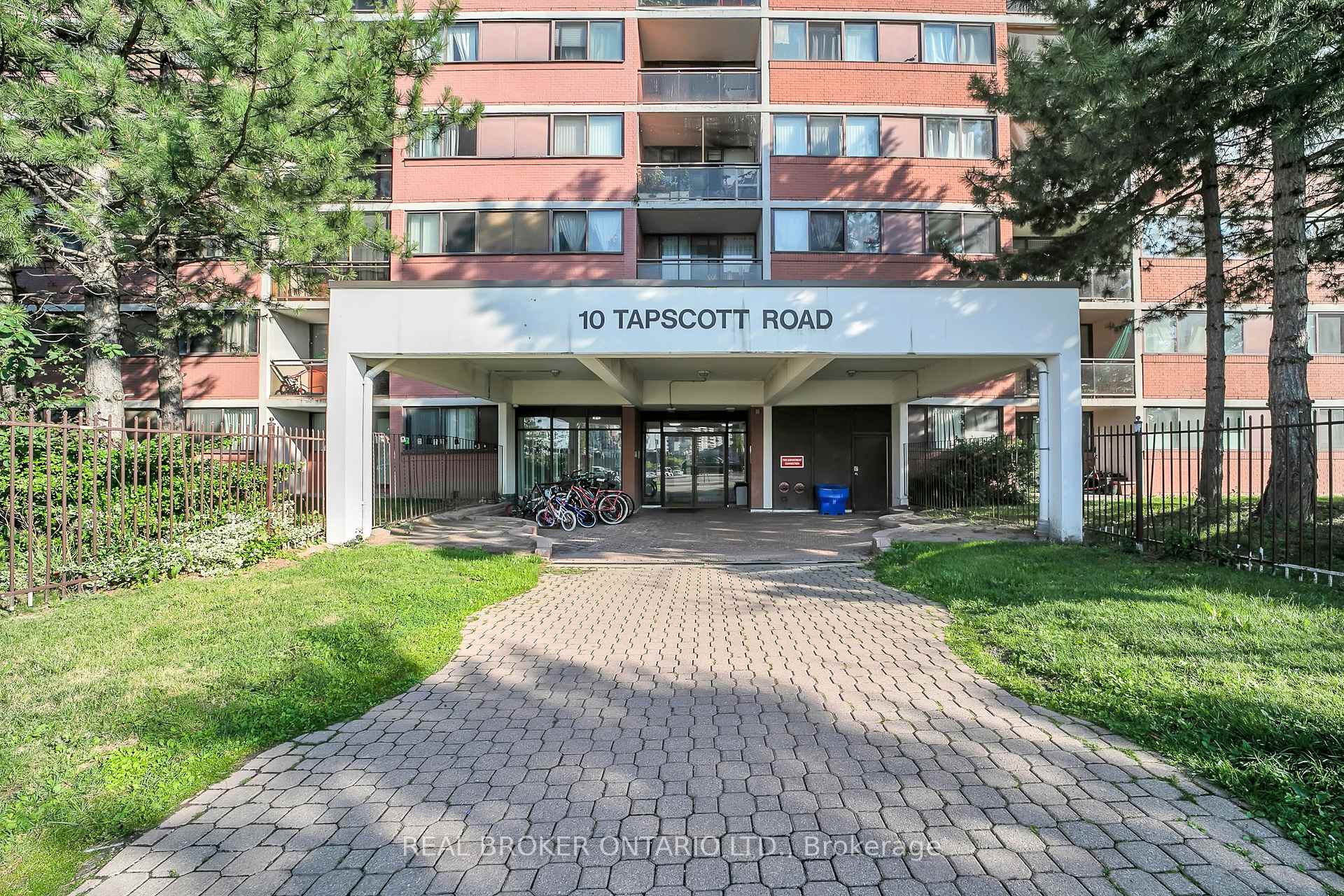 810 - 10 Tapscott Road, Toronto E11, ON, exterior