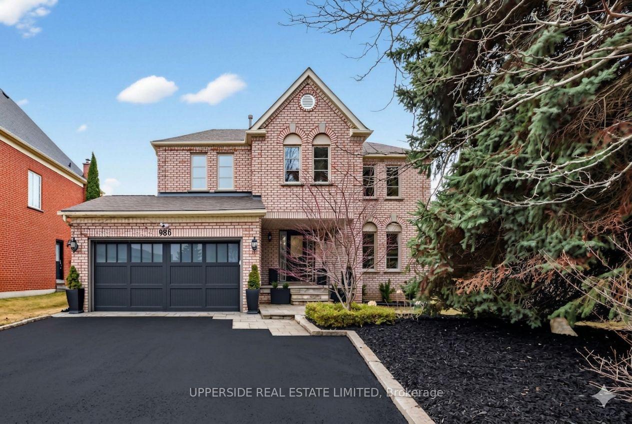 986 Stonehaven Avenue, Newmarket, ON, exterior