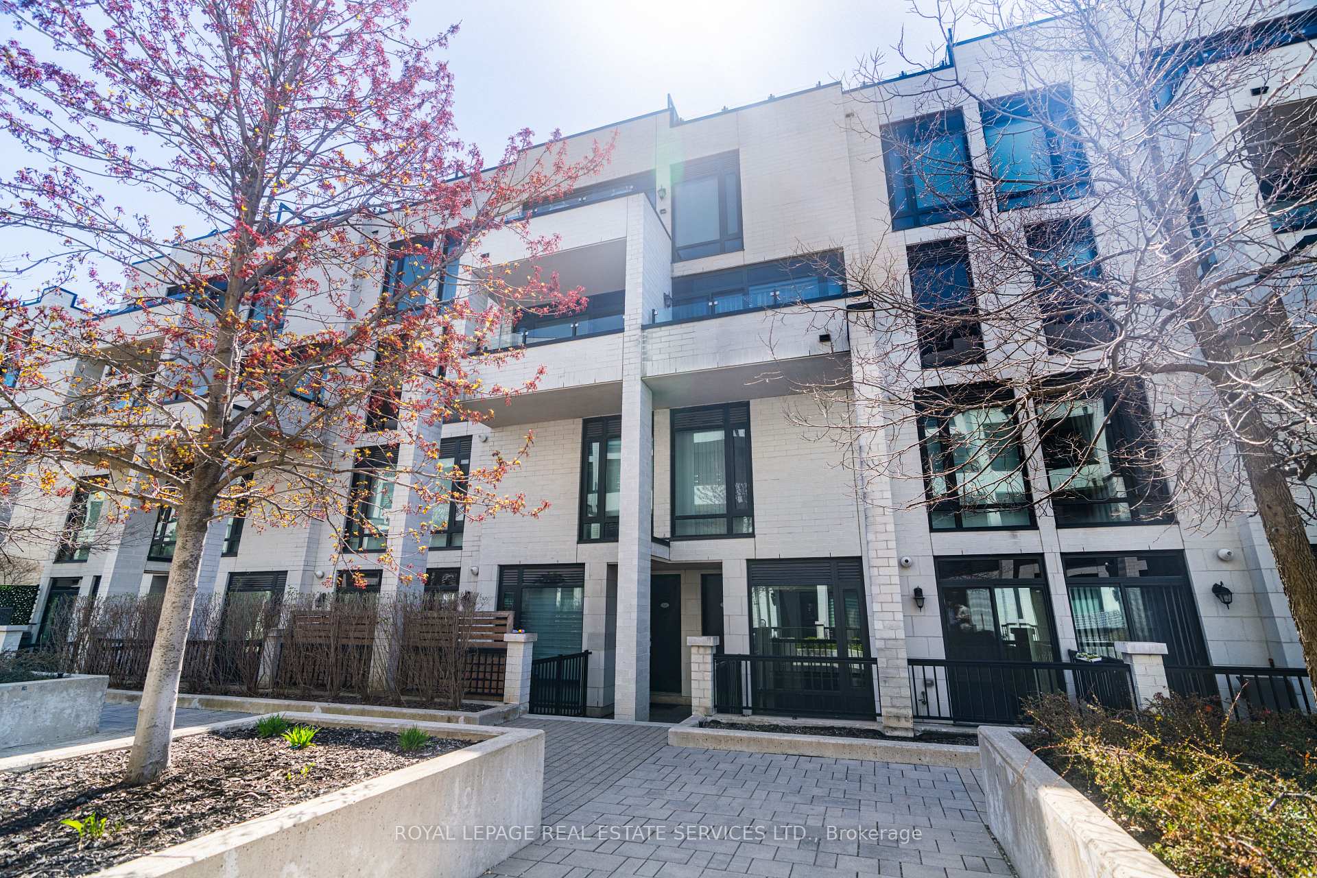 721 - 138 Widdicome Hill Boulevard, Toronto W09, ON, exterior