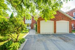 8 Brooklyn Crescent, Markham, ON, exterior