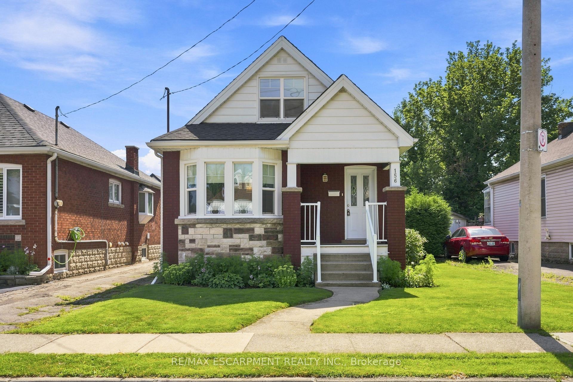156 Tragina Avenue N, Hamilton, ON, exterior