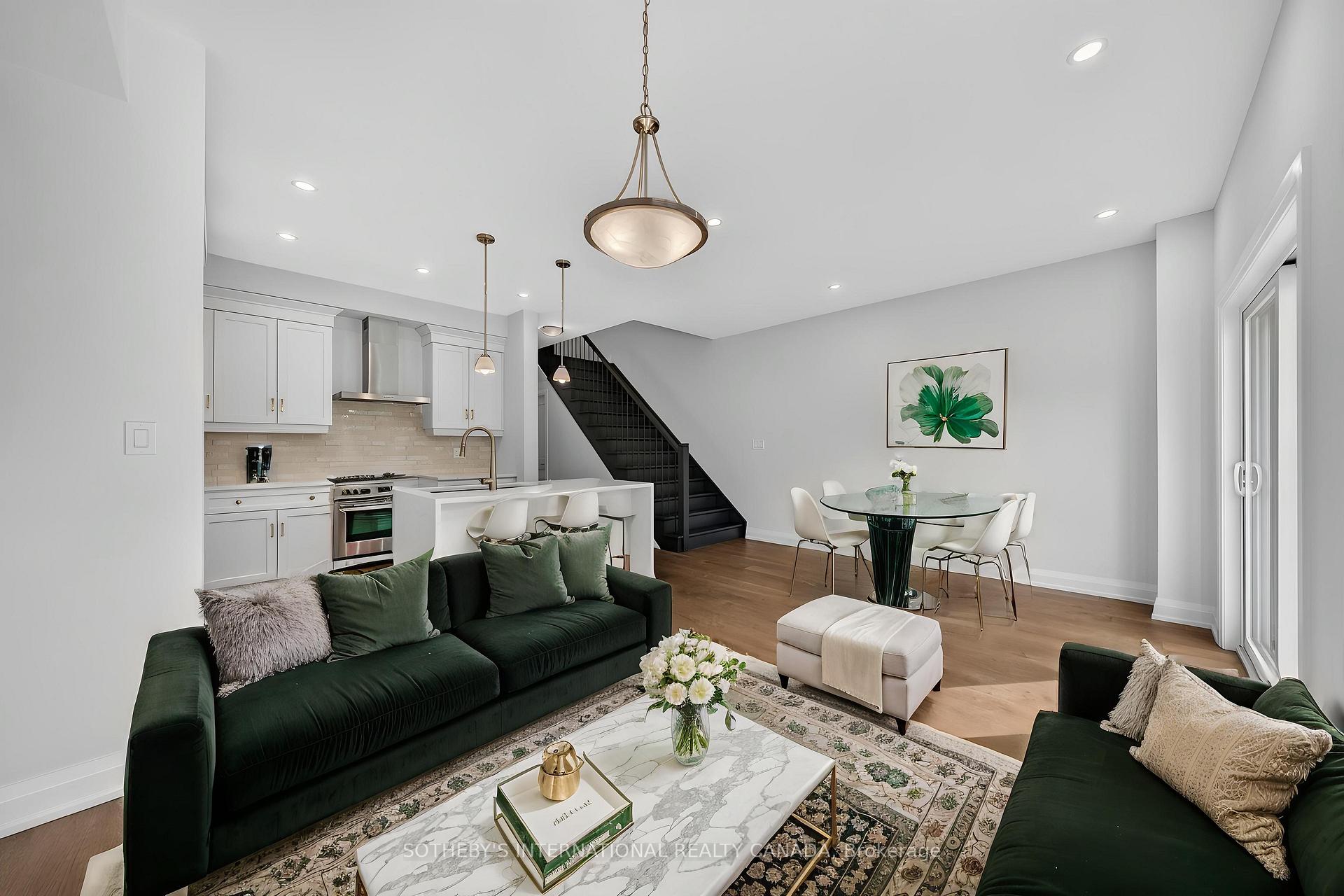 24 - 675 Victoria Road N, Guelph, ON, exterior