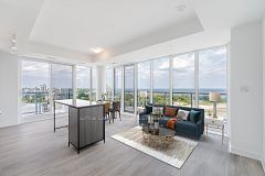 1305 - 220 Missinnihe Way, Mississauga, ON, exterior