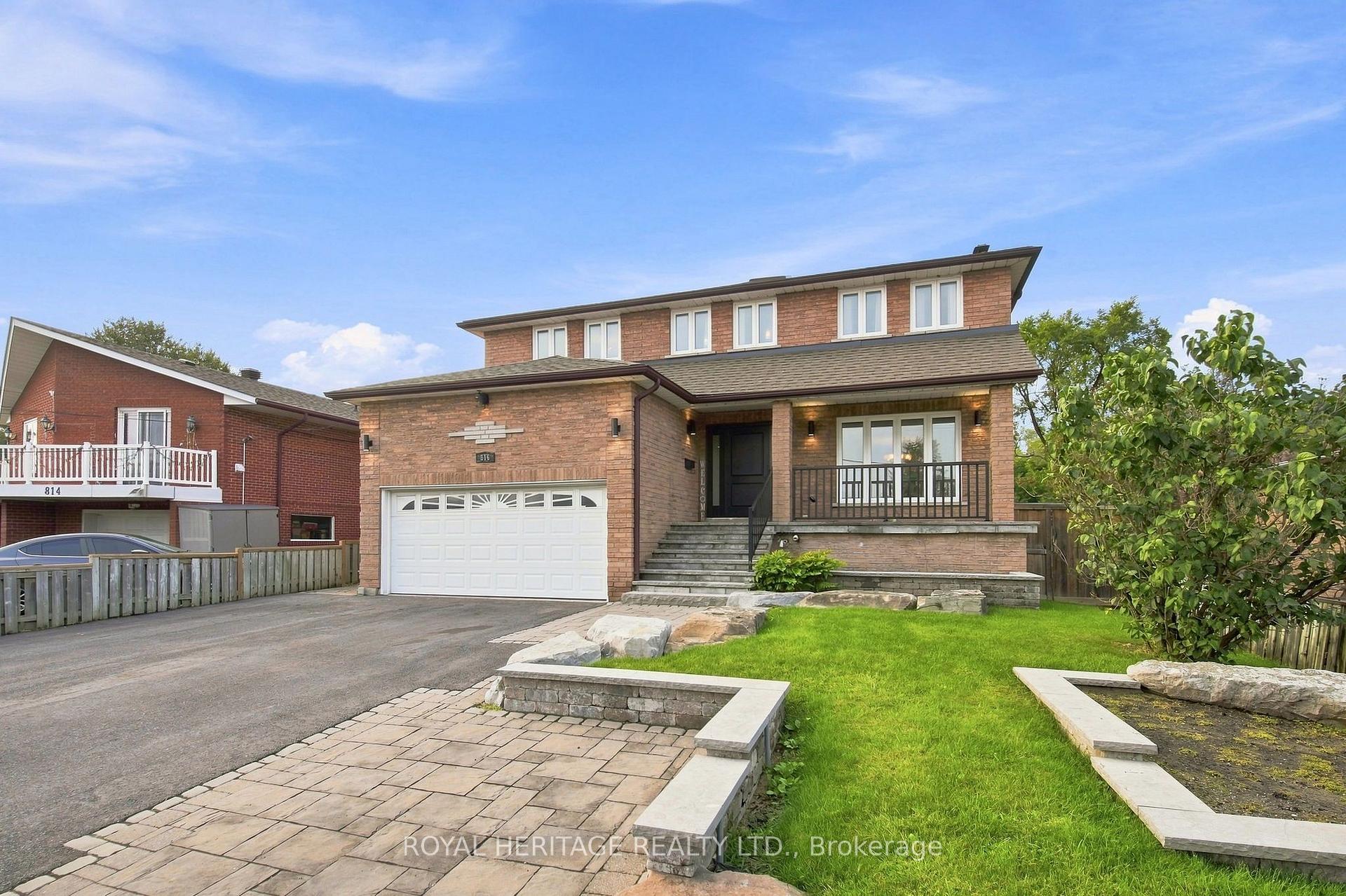 816 Sheppard Avenue, Pickering, ON, exterior