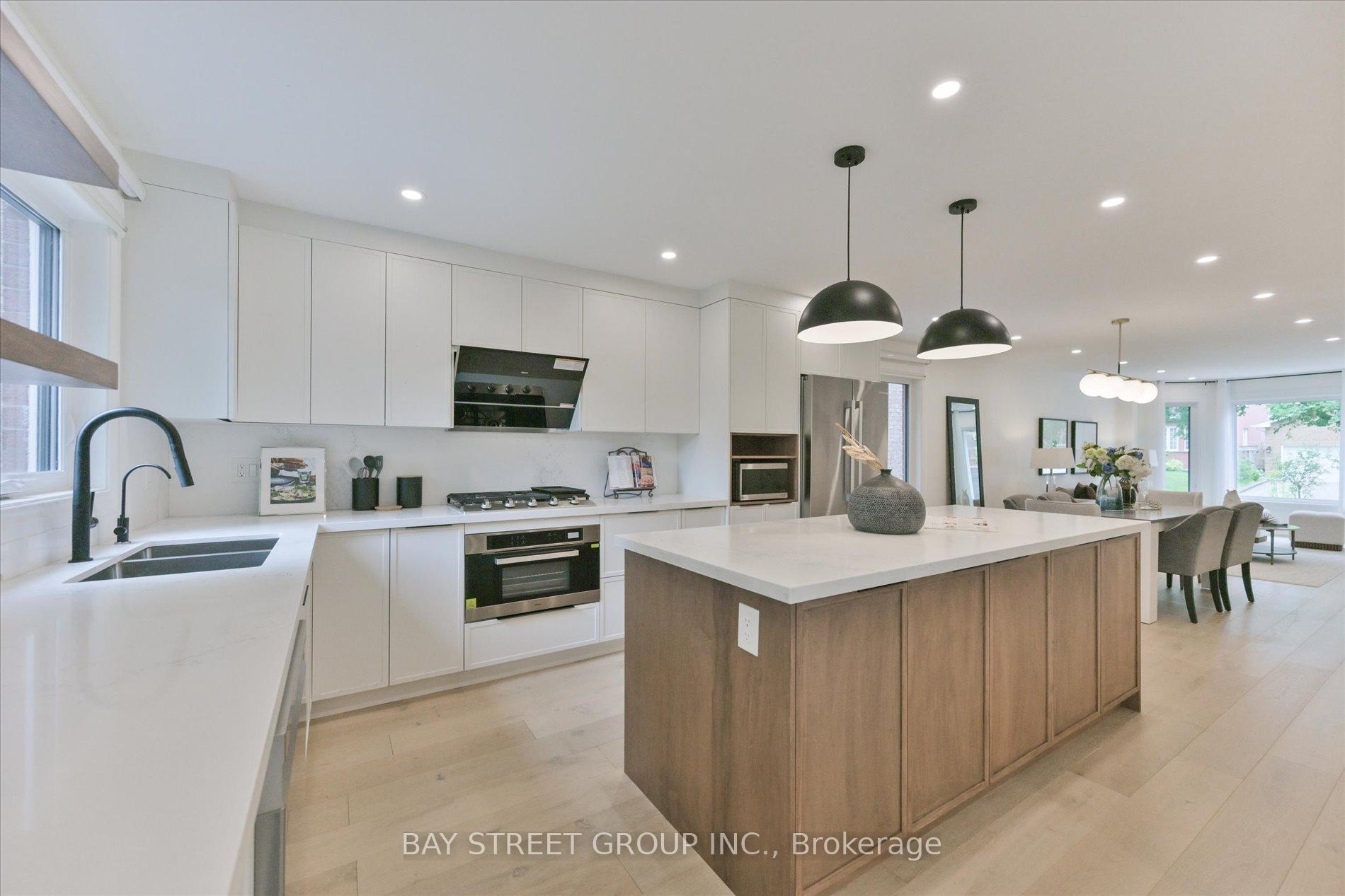 49 Cygnus Drive, Richmond Hill, ON, exterior