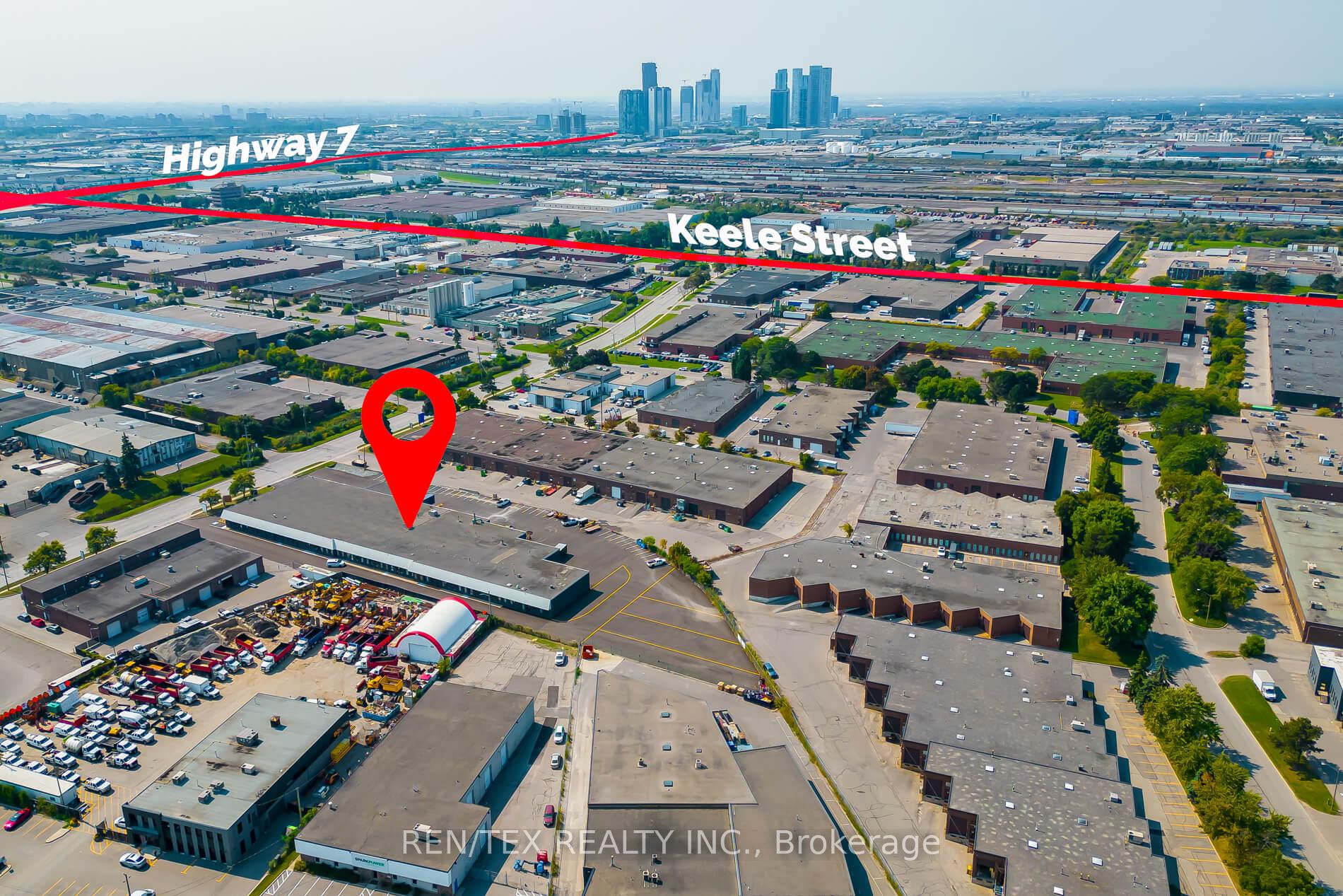11-12 & 18-21 - 582 Rivermede Road, Vaughan, ON, exterior
