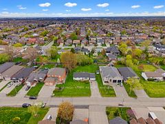 29 Leckie Avenue, Hamilton, ON, exterior