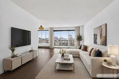 1006 - 257 Bath Road, Kingston, ON, exterior