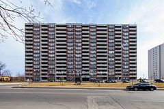 811 - 25 Sunrise Avenue S, Toronto C13, ON, exterior