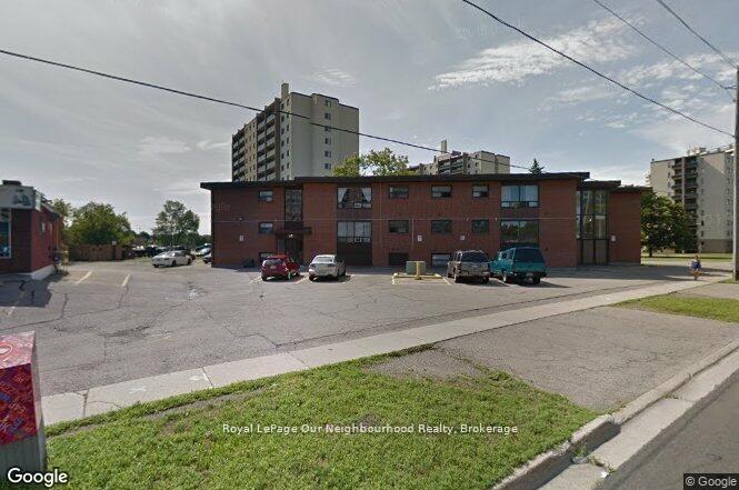 104 - 211 Nonquon Road N, Oshawa, ON, exterior