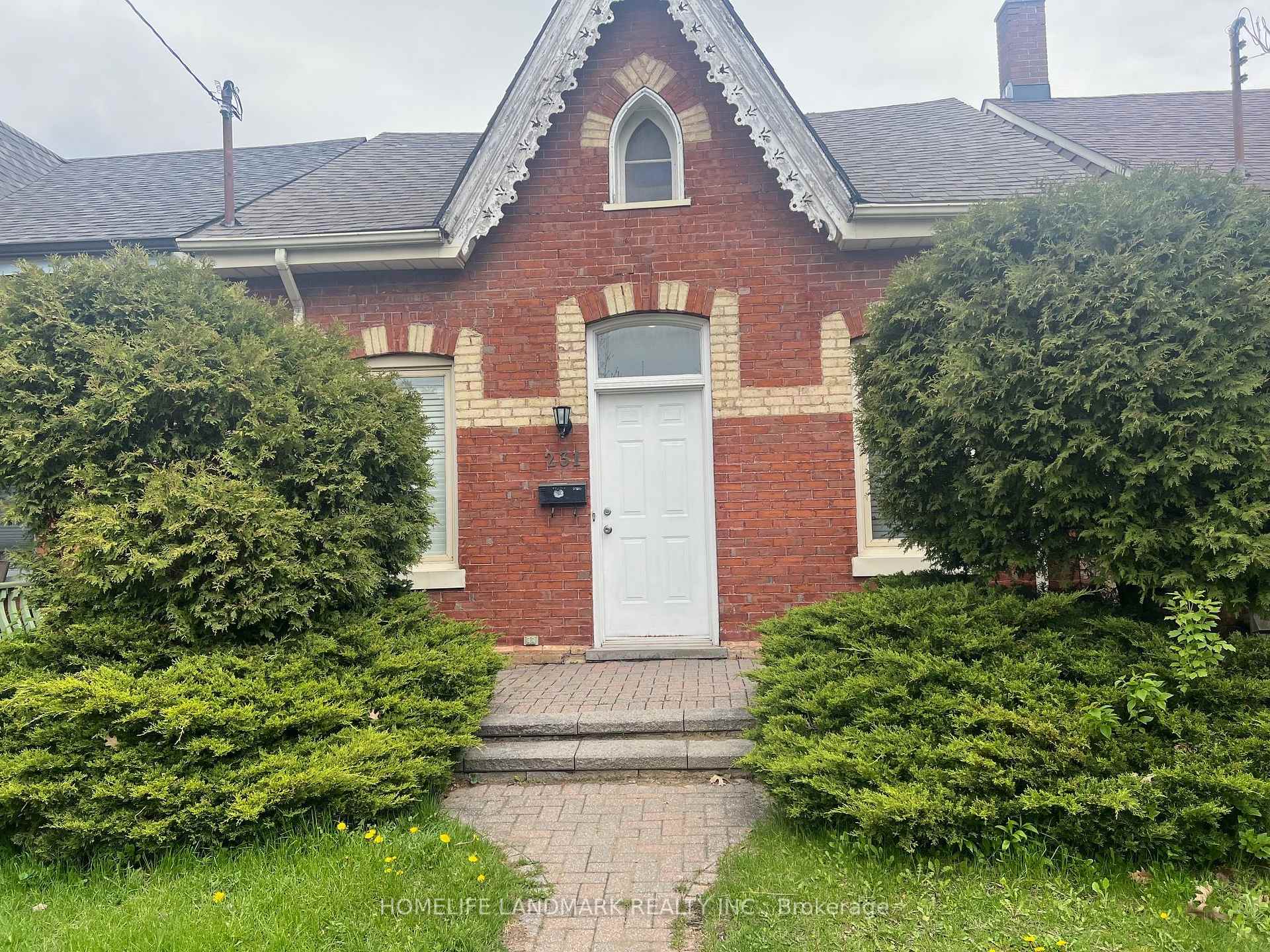 231 Clinton Street, Toronto C01, ON, exterior