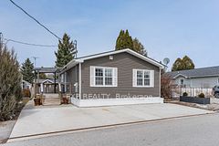 5 Elm Street, Puslinch, ON, exterior