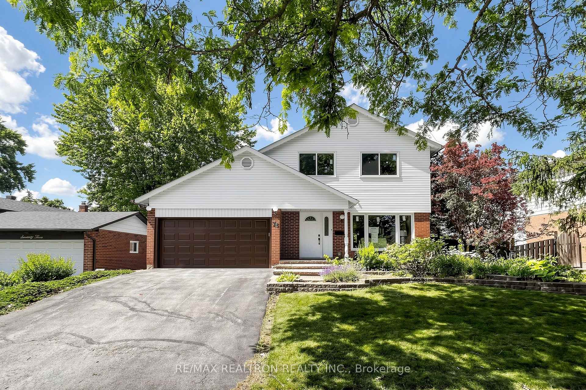 75 Pringle Avenue, Markham, ON, exterior