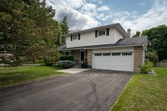 29 Hope Crescent, Belleville, ON, exterior