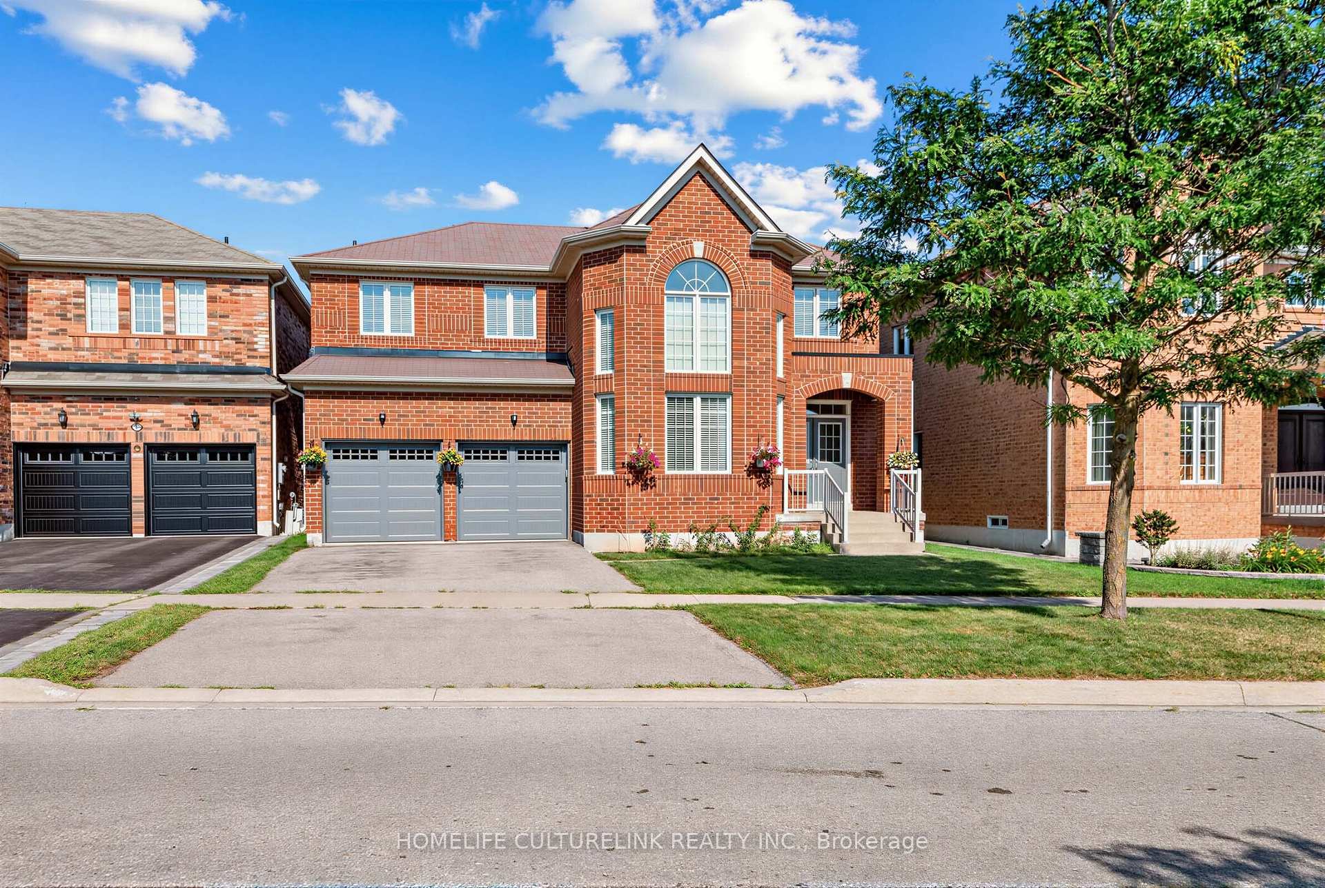 93 Greenwood Road, Whitchurch-Stouffville, ON, exterior