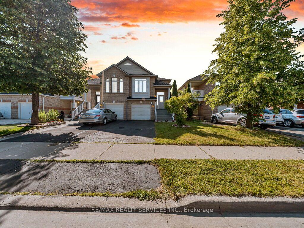 101 River Rock Crescent, Brampton, ON, exterior