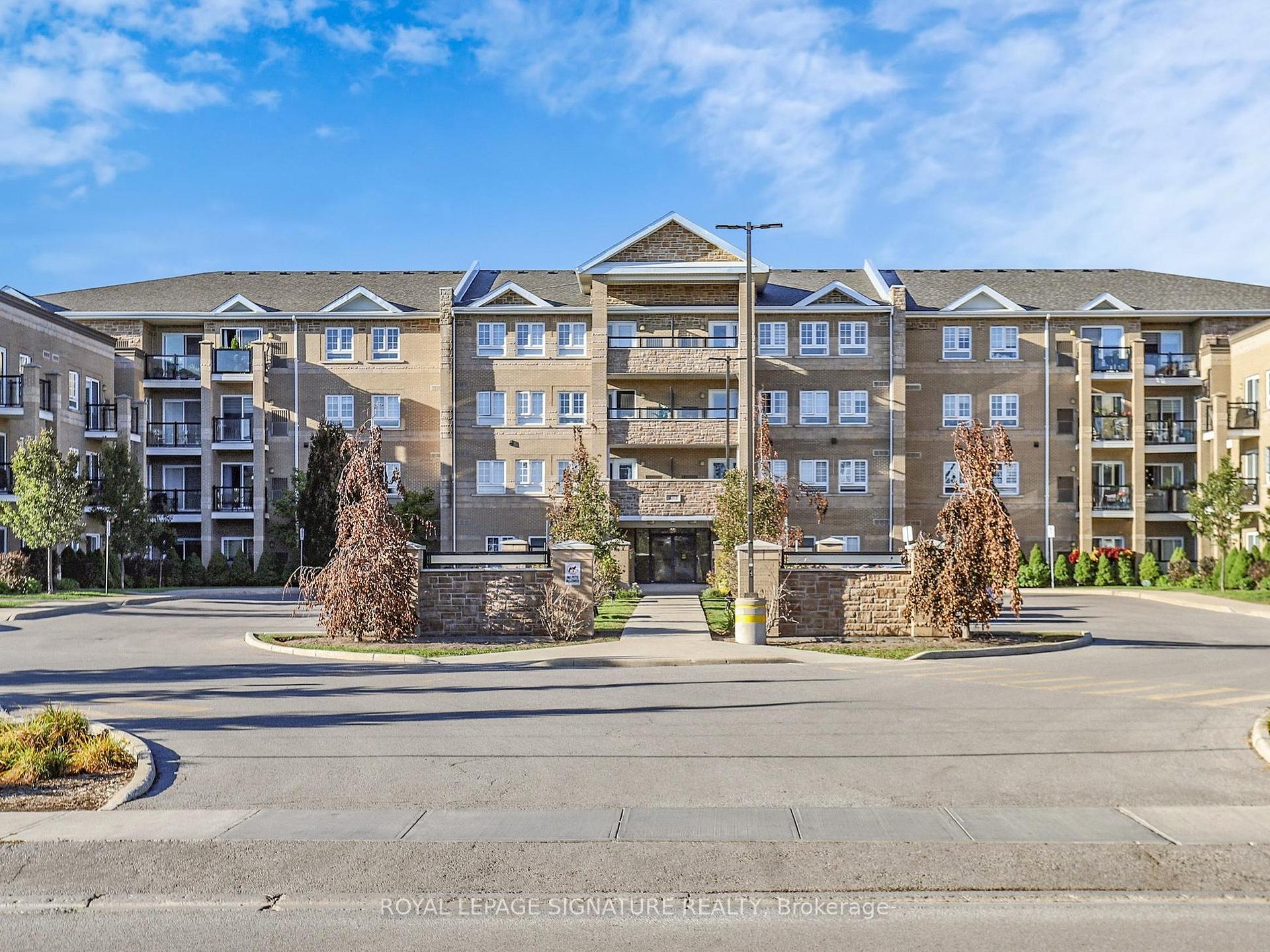 114 - 481 Rupert Avenue, Whitchurch-Stouffville, ON, exterior