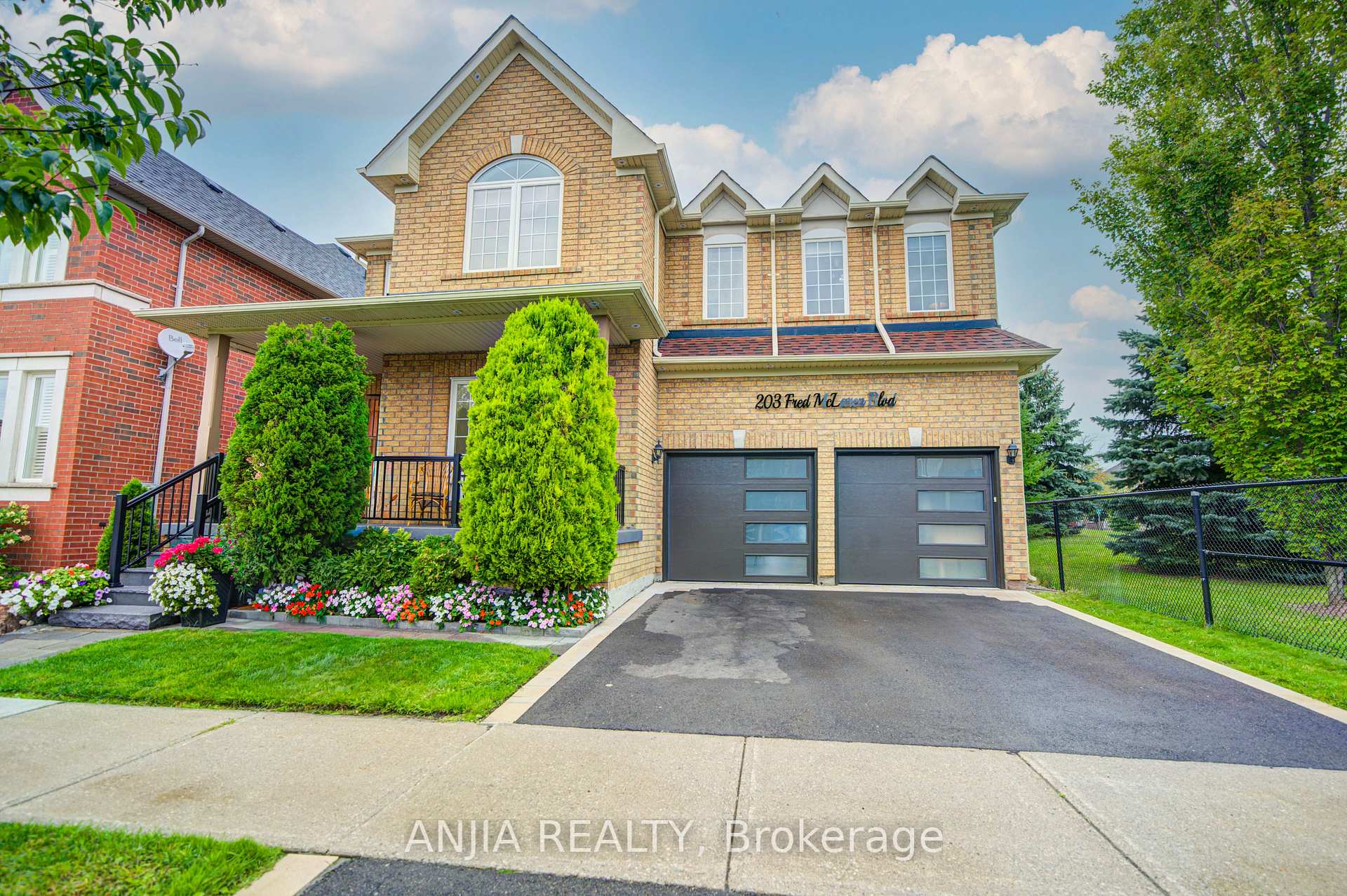 203 Fred Mclaren Boulevard, Markham, ON, exterior