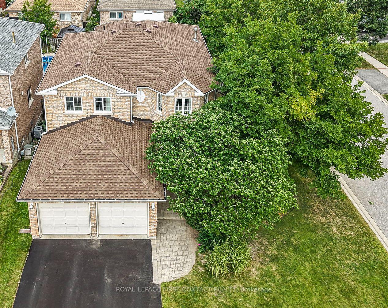 1 Brown Wood Drive, Barrie, ON, exterior