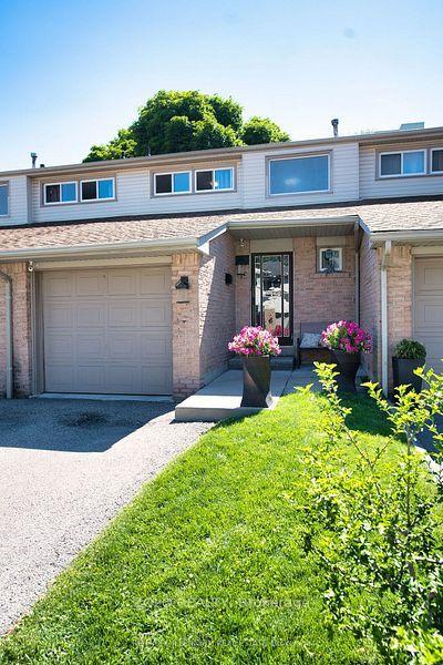 19 - 2700 Battleford Road, Mississauga, ON, exterior