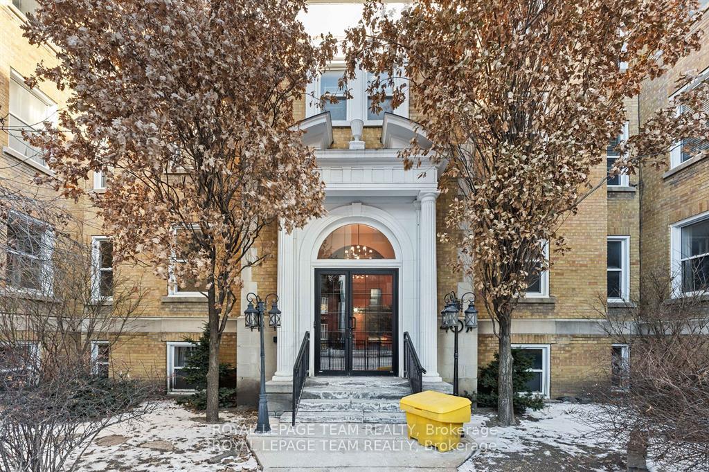 30 - 407 ELGIN Street, Ottawa Centre, ON, exterior