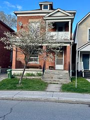57 Spadina Avenue, West Centre Town, ON, exterior
