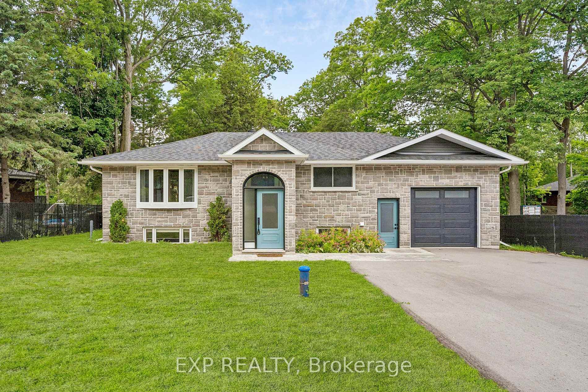 2386 South Orr Lake Road, Springwater, ON, exterior