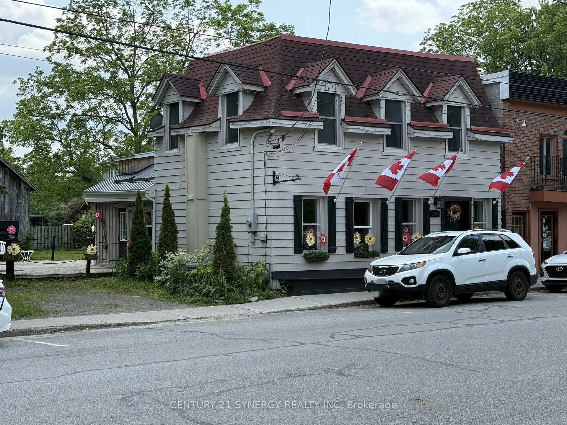 106 Main Street W, Merrickville-Wolford, ON, exterior