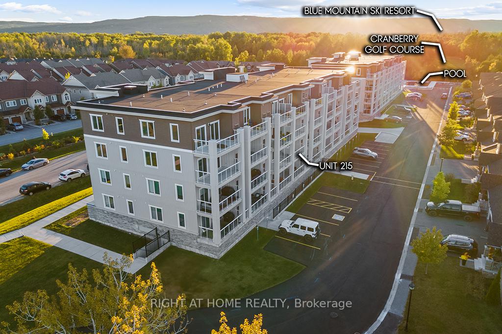 215 - 5 Spooner Crescent, Collingwood, ON, exterior