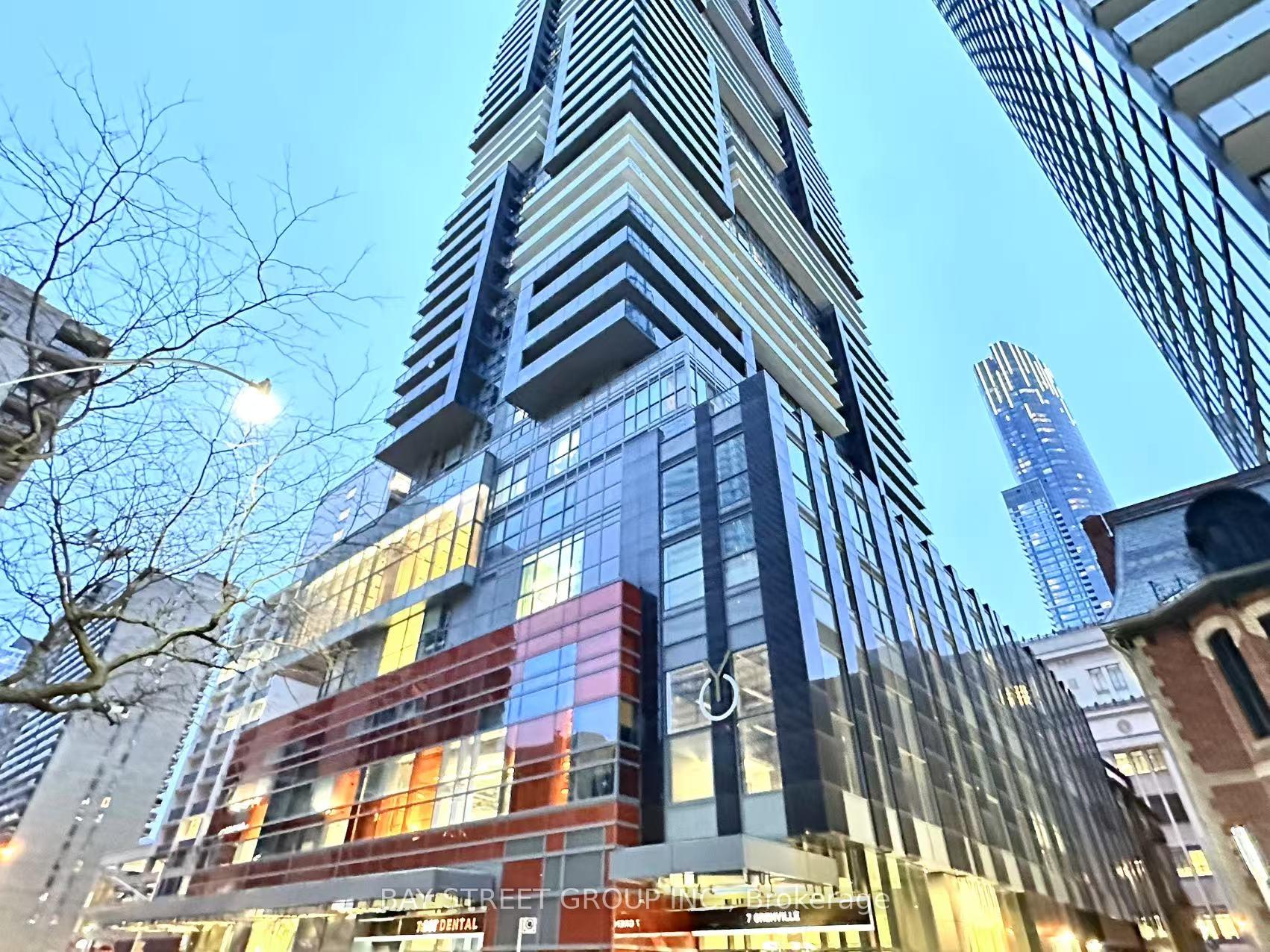 3211 - 7 Grenville Street, Toronto C01, ON, exterior