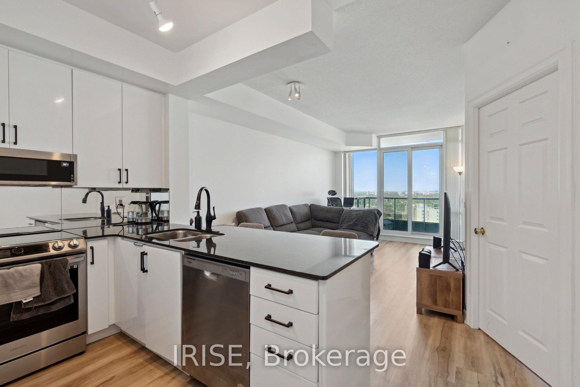 2812 - 1 Elm Drive W, Mississauga, ON, exterior