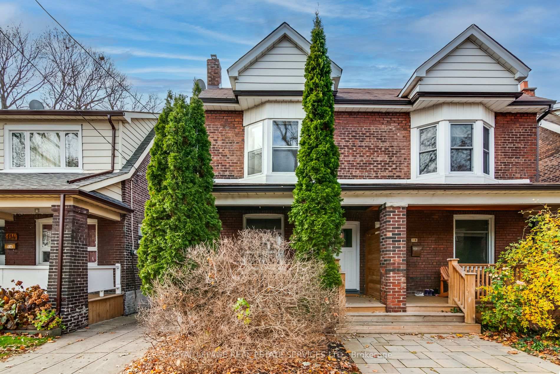 L - 116 Gillard Avenue, Toronto E01, ON, exterior