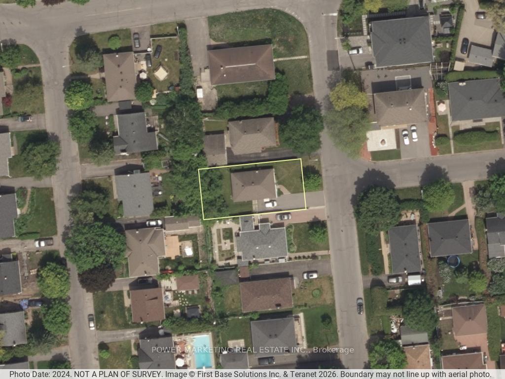 944 Eve Street, Overbrook - Castleheights and Area, ON, exterior