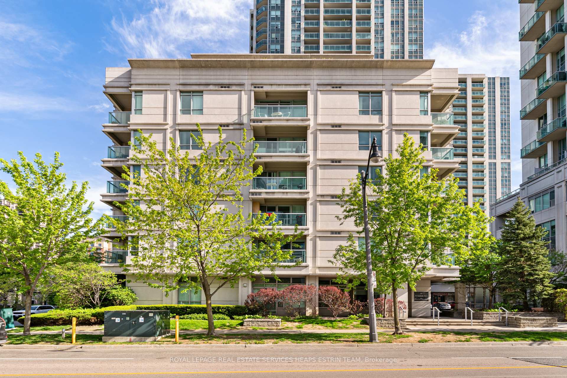 411 - 19 Avondale Avenue, Toronto C14, ON, exterior