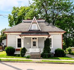 32 Rattenbury Street W, Central Huron, ON, exterior