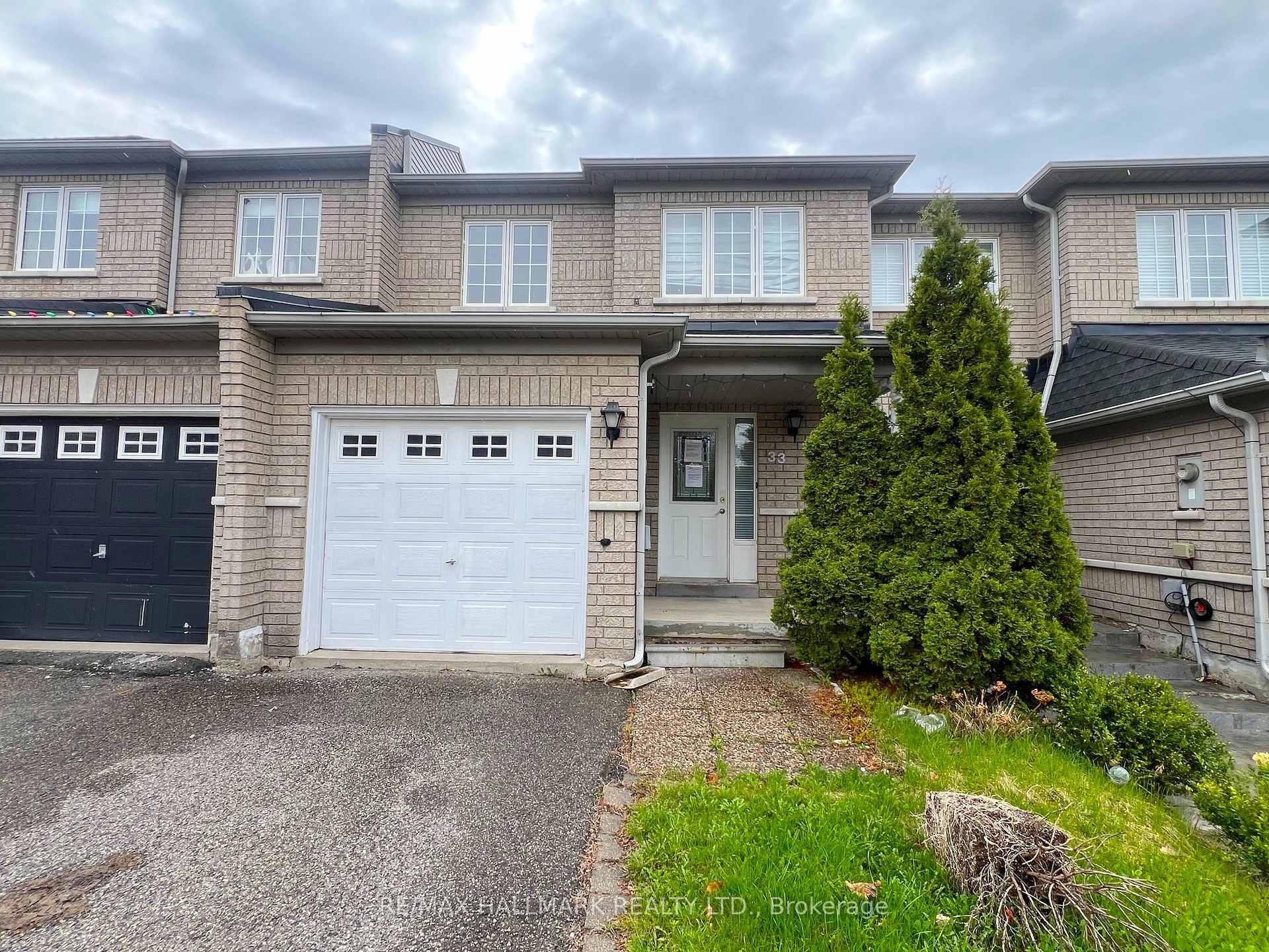 33 Lodgeway Drive, Vaughan, ON, exterior