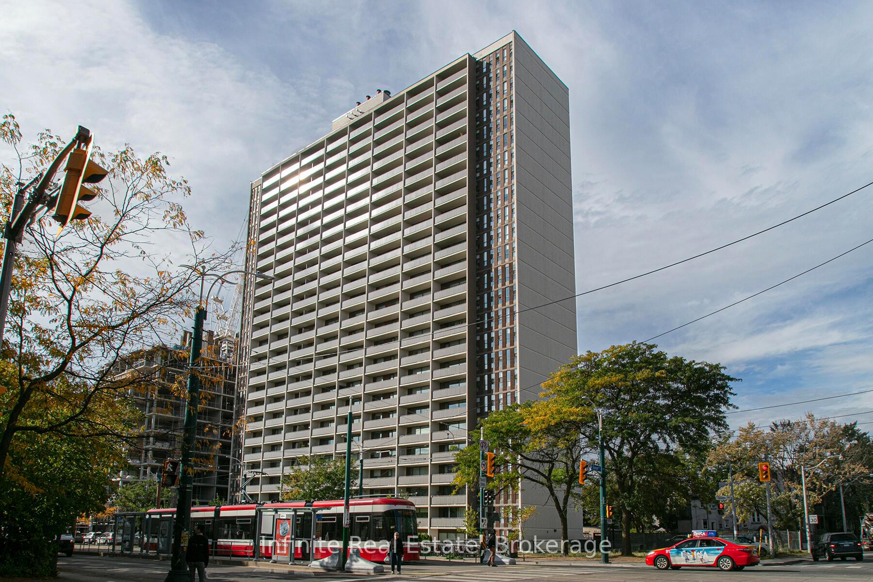403 - 666 Spadina Avenue, Toronto C01, ON, exterior