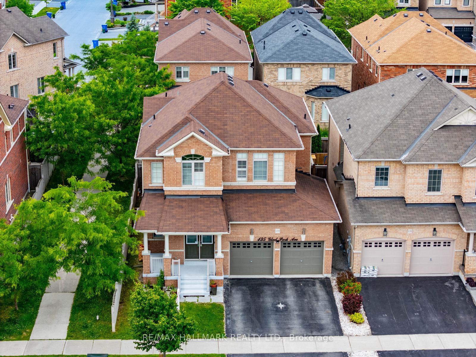 135 Glad Park Avenue, Whitchurch-Stouffville, ON, exterior