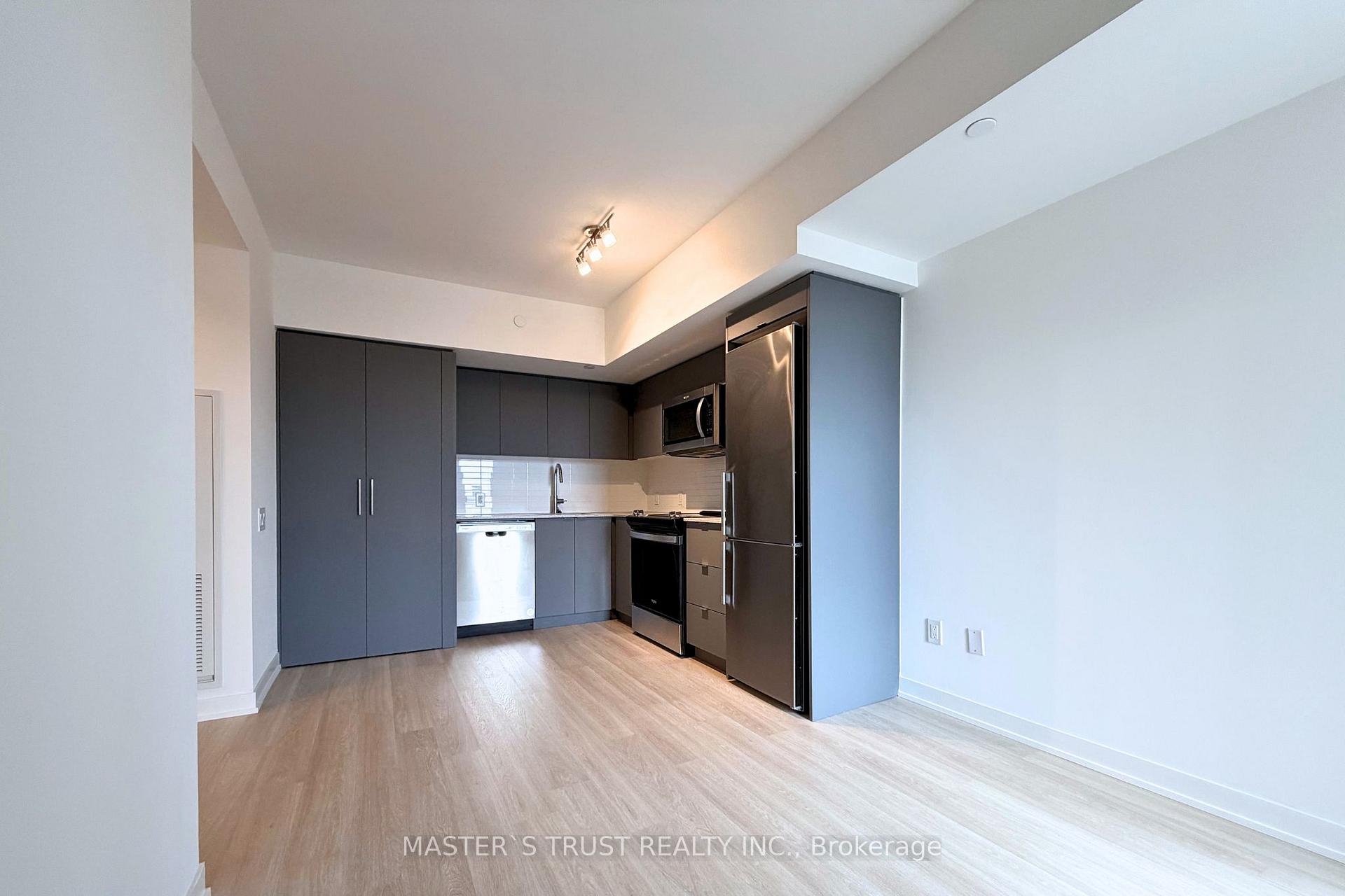 629 - 500 Wilson Avenue, Toronto C06, ON, exterior